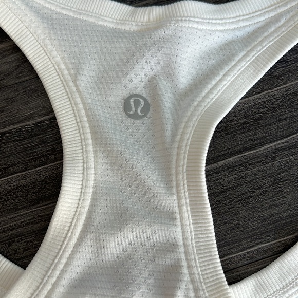 Lululemon Swifty Tech Racerback Tank - Picture 2 of 8
